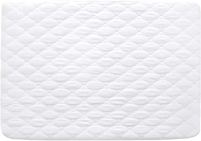 Close up picture of a toddler bed mattress protector
